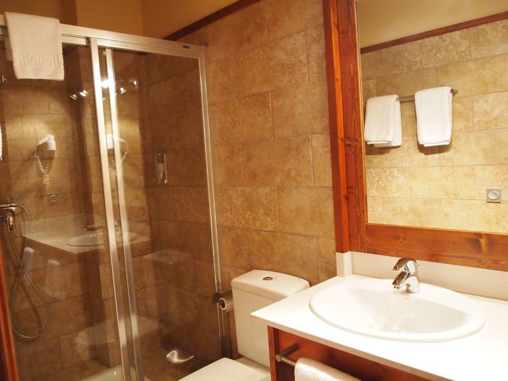 Aparthotel Bellver Bellver De Cerdanya Ngoại thất bức ảnh